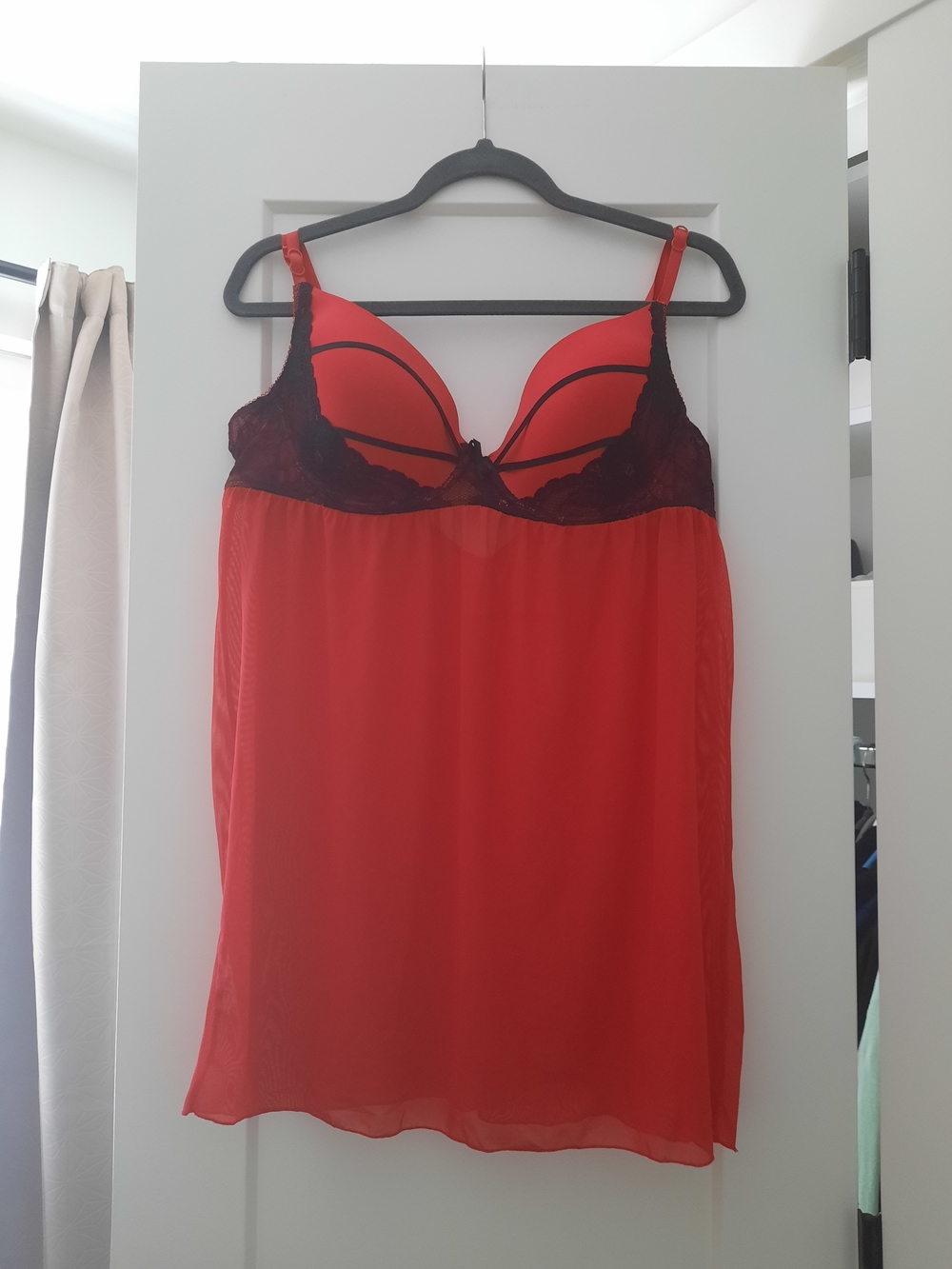 La Vie En Rose Red & Black Chemise